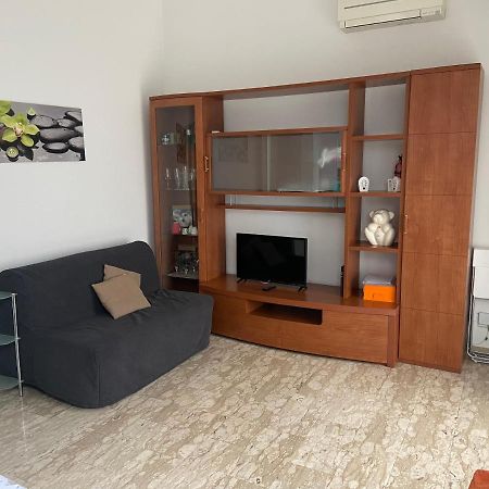 La Casa Di Giada Lägenhet Peschiera Borromeo Exteriör bild